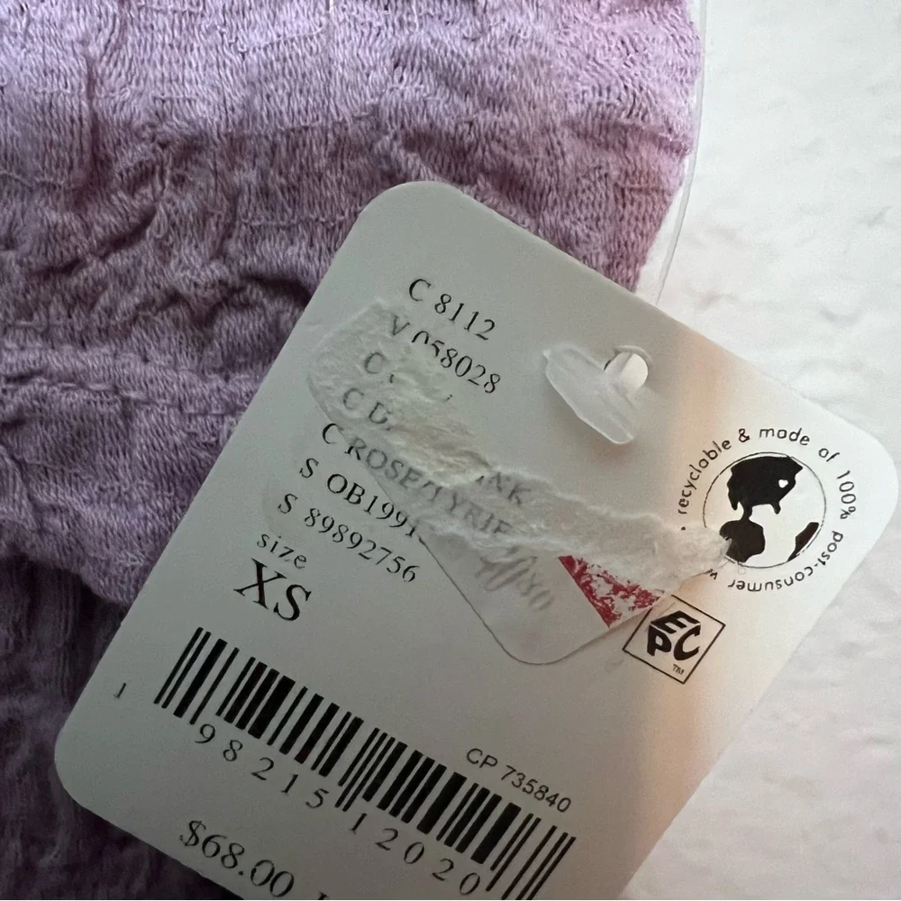 Free People Women’s Krystal Tee, textured V-neck t-shirt Tuscany Size: X-Small - Picture 4 of 5